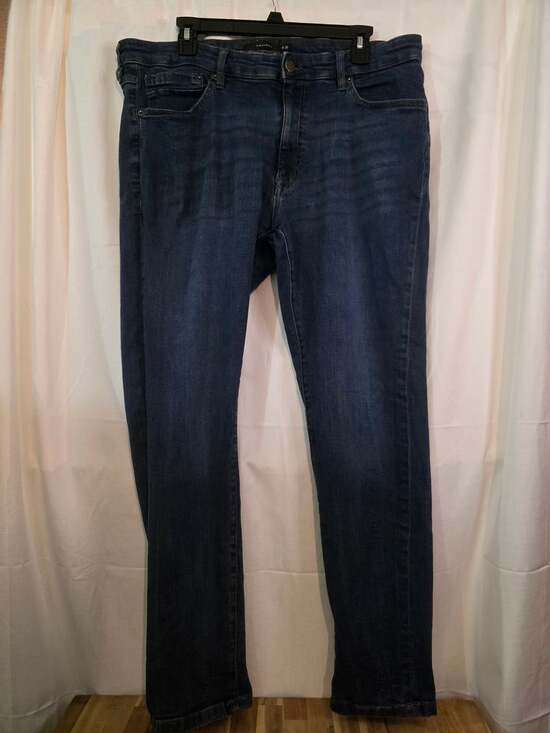 Tahari Other - Tahari Dark Wash Stretch Denim Jeans W 38